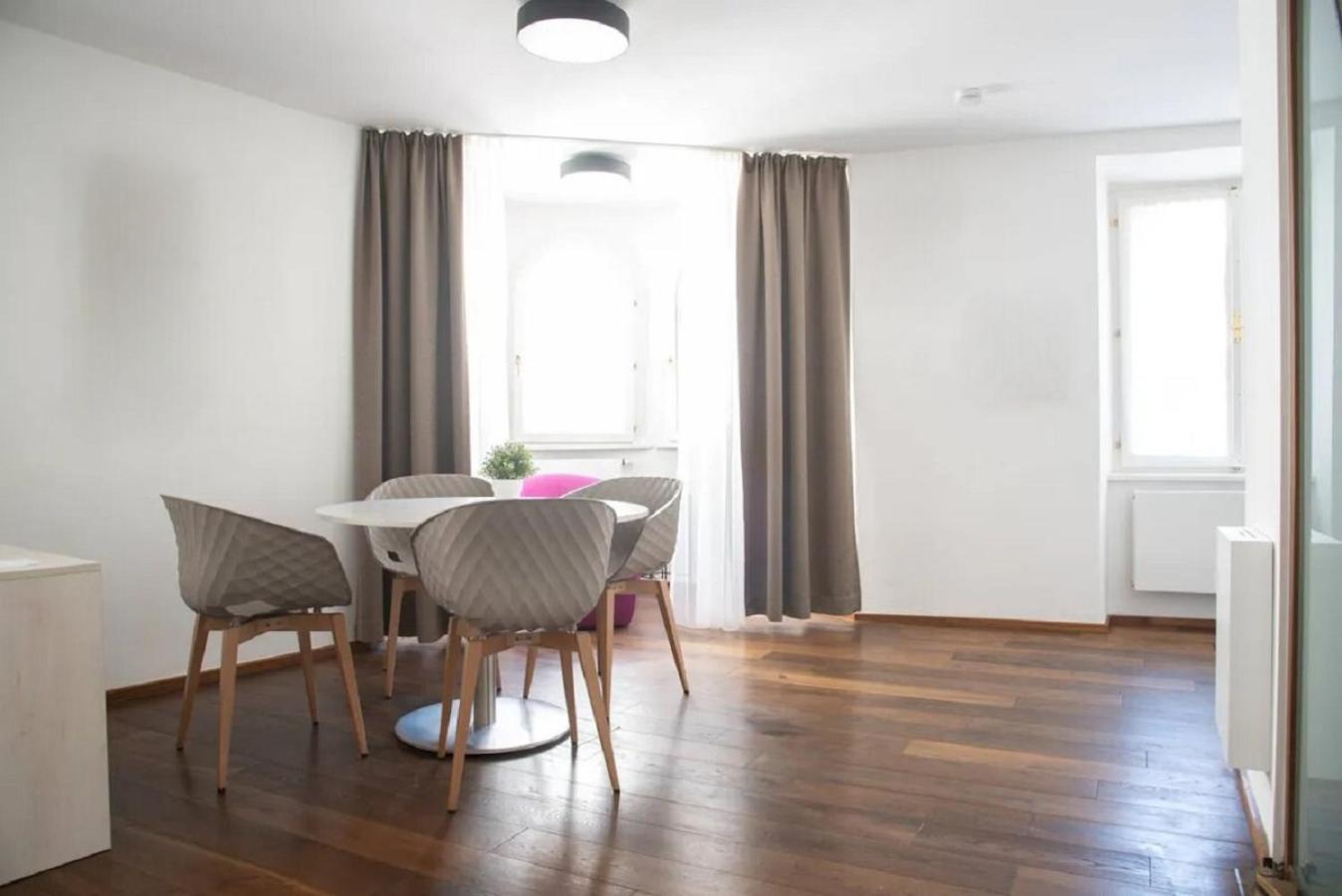 גראץ Goldene Pastete - Urban Luxury Apartments מראה חיצוני תמונה